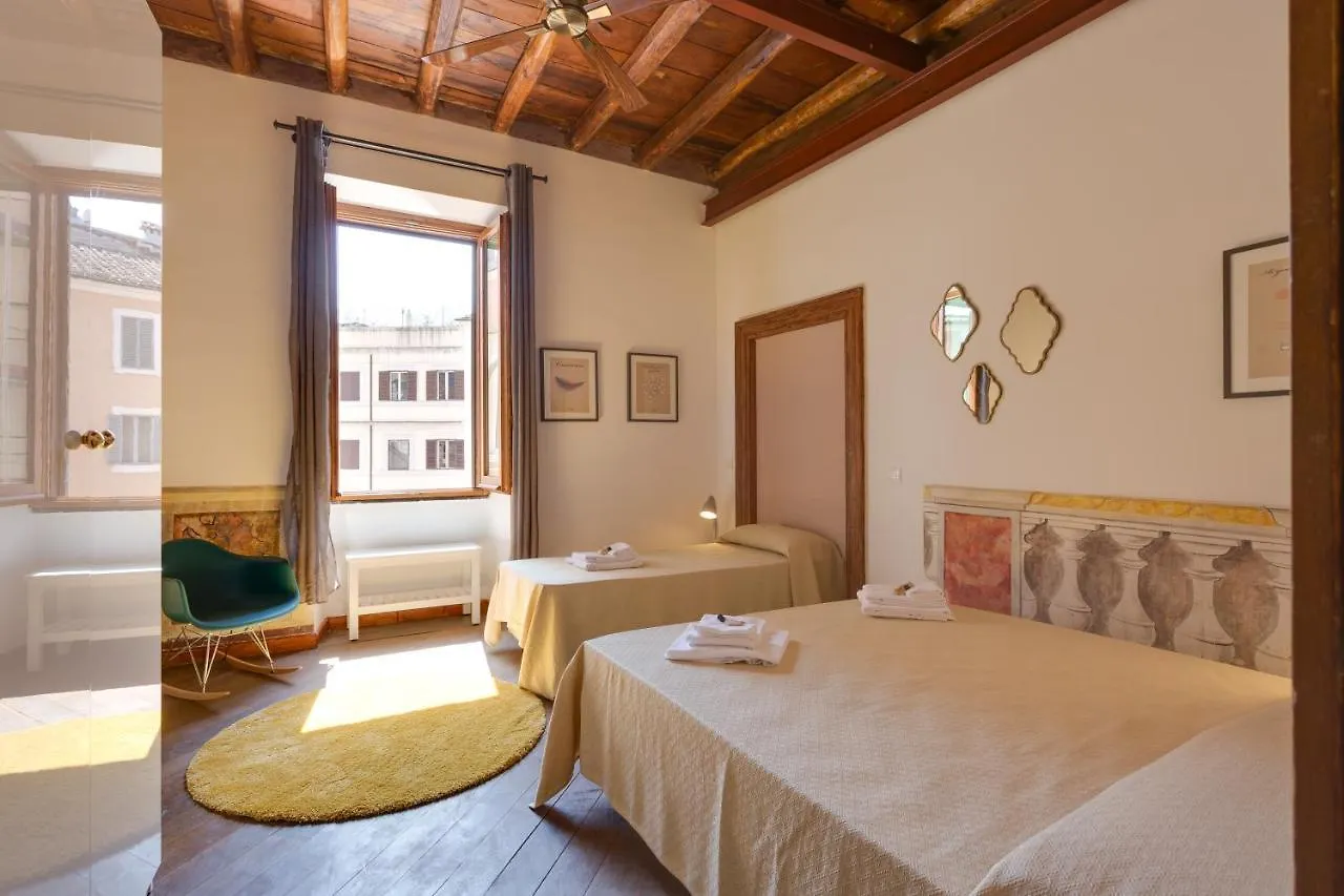 Romac Baullari Holiday Apartment In Campo De Fiori 0*, Rome