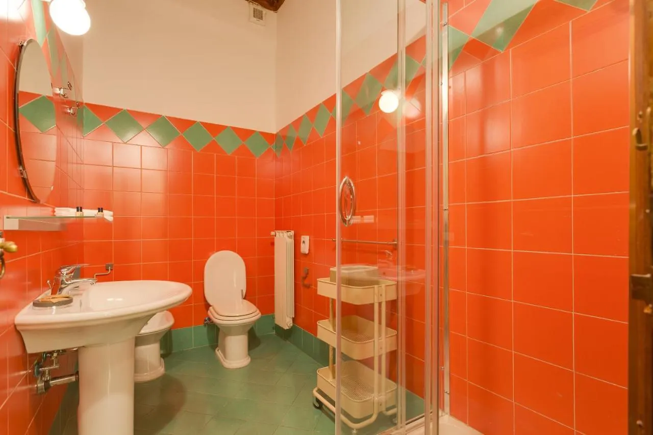 Romac Baullari Holiday Apartment In Campo De Fiori Italy
