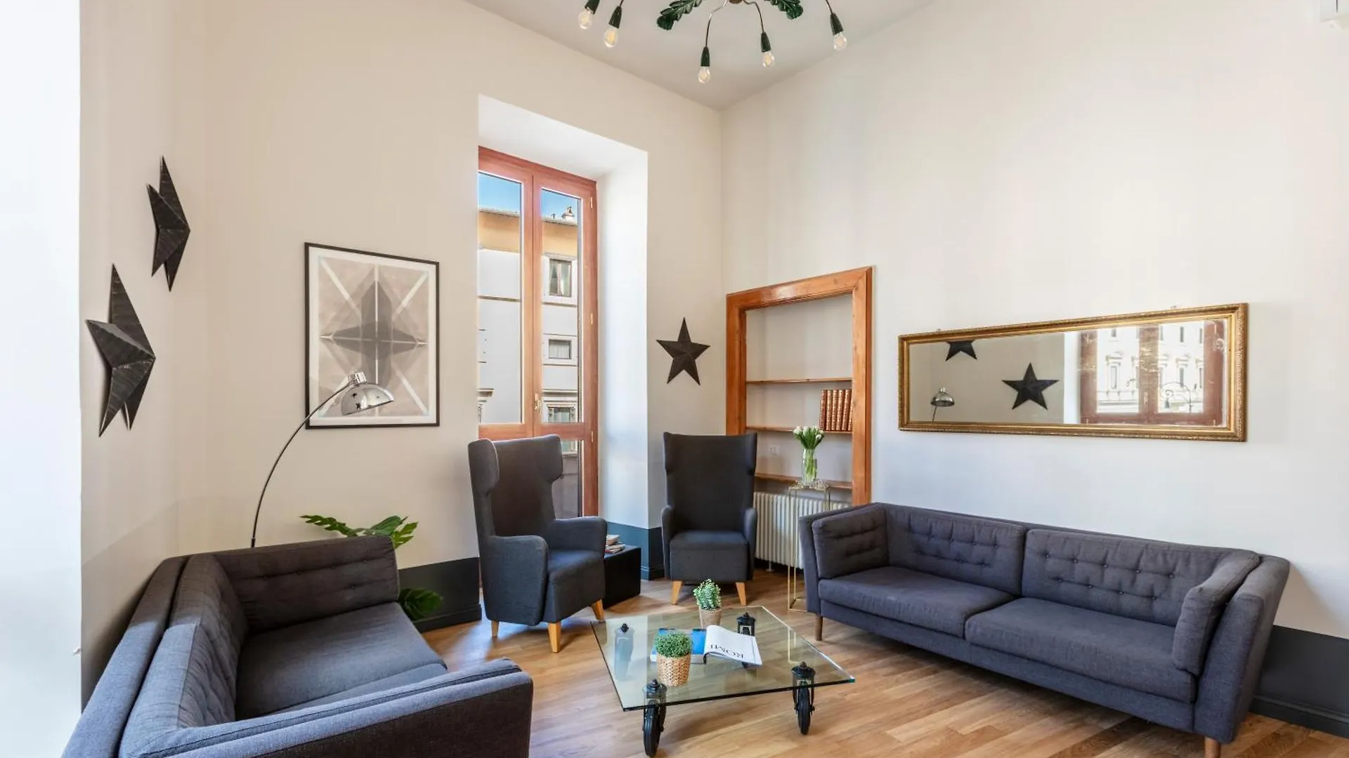 Romac Baullari Holiday Apartment In Campo De Fiori location