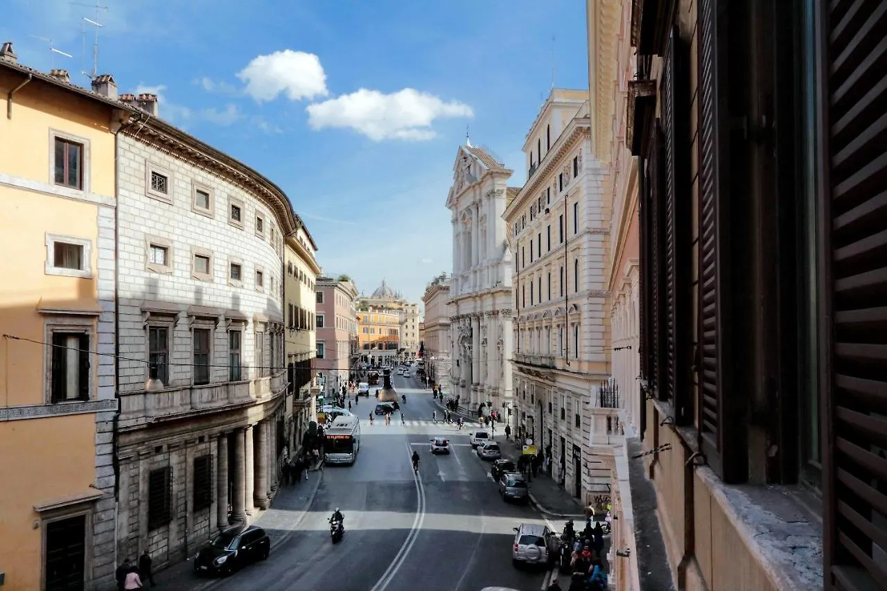 Romac Baullari Holiday Apartment In Campo De Fiori  Rome
